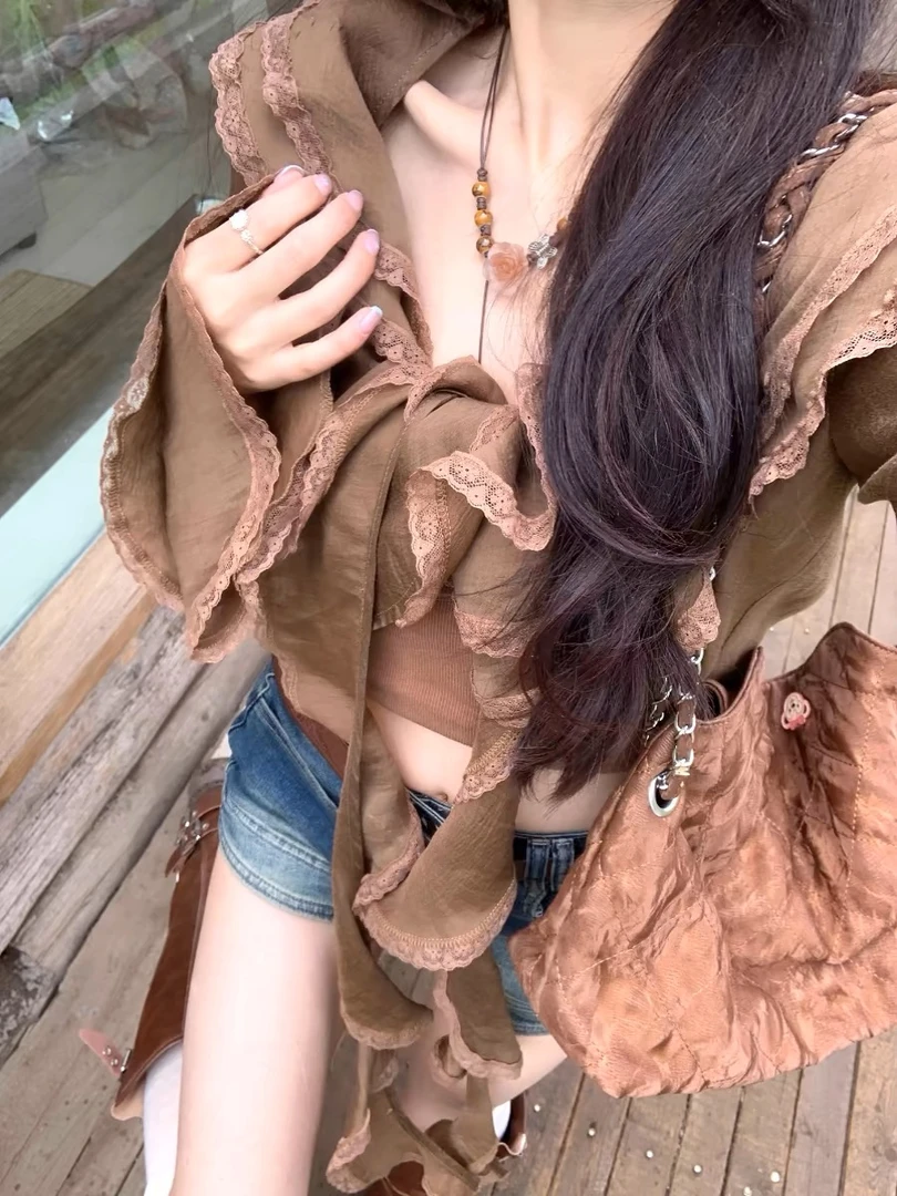 辣妹复古荷叶边长袖薄款防晒衬衫夏季纯欲性感微透喇叭袖雪纺上衣