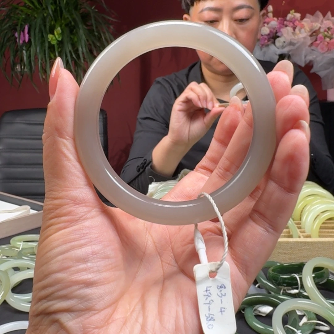 和田玉未镶嵌颈饰圈口58