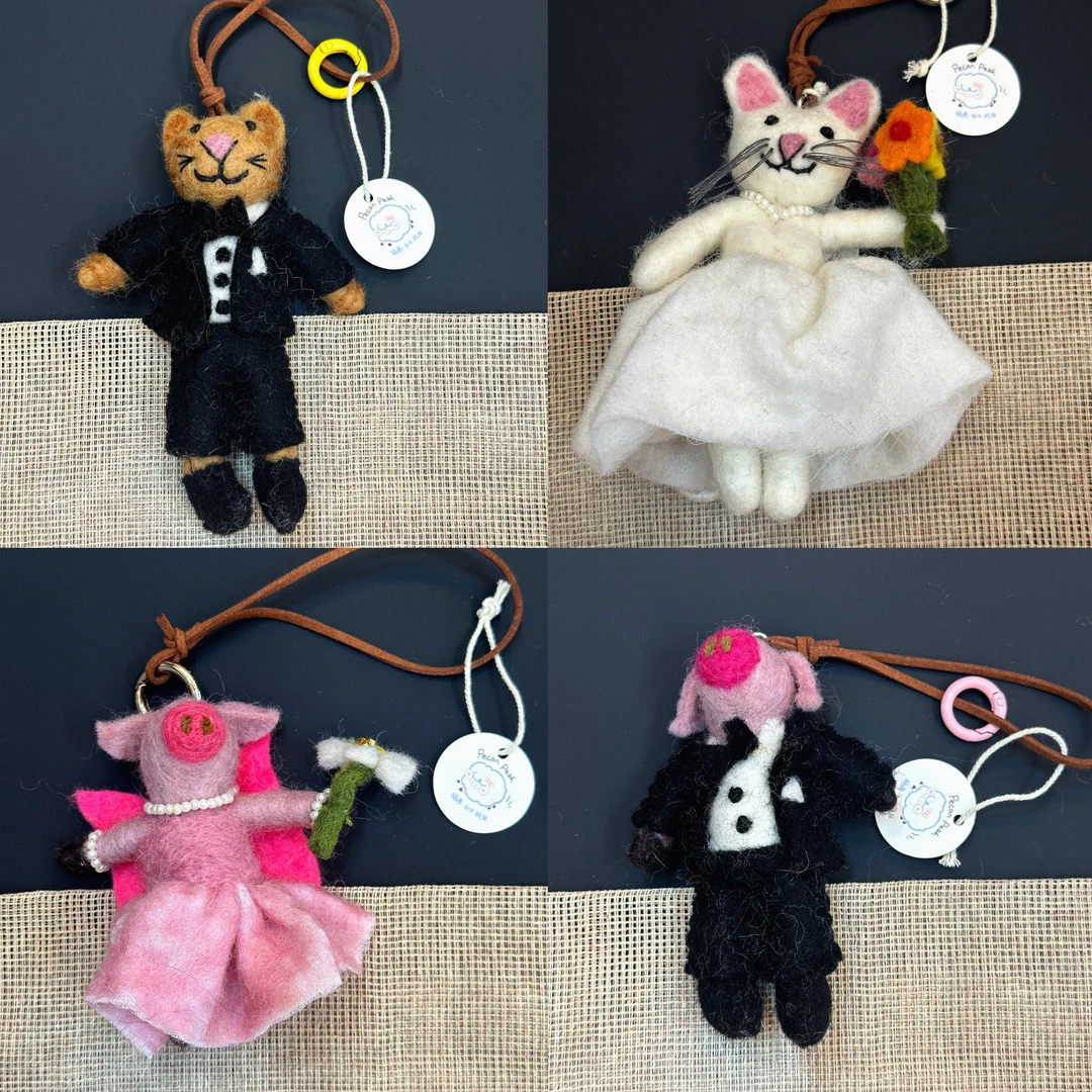 【情侣款式】纯手工尼泊尔羊毛毡包挂车挂钥匙扣手机挂饰