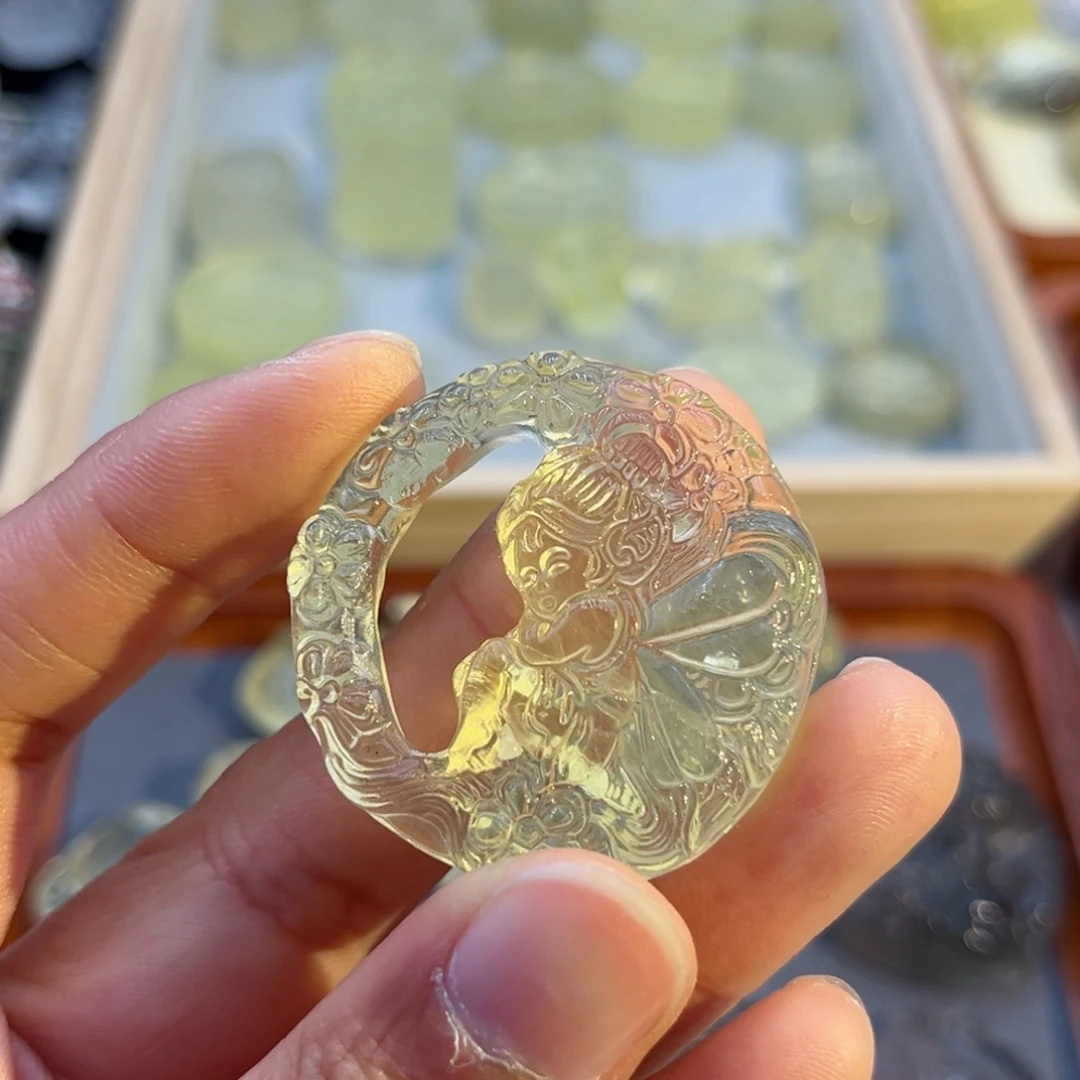 水晶颈饰未镶嵌?****雯黄水蝴蝶仙子58