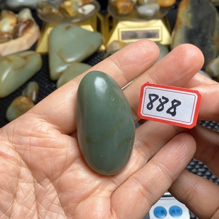 未镶嵌和田玉把件888