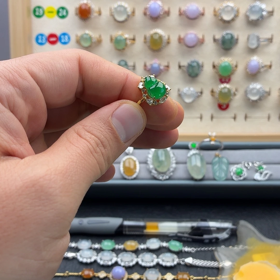 ****呀翡翠银S925镶嵌戒指