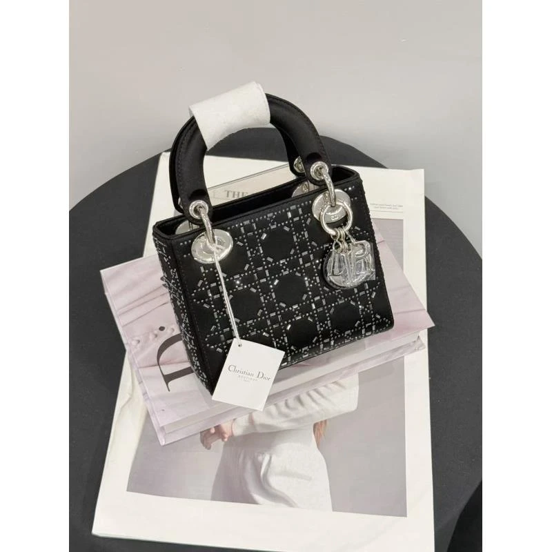 全新未使用 DIOR/迪奥 三格水钻缎面戴妃包 大全套 拍下送中检
