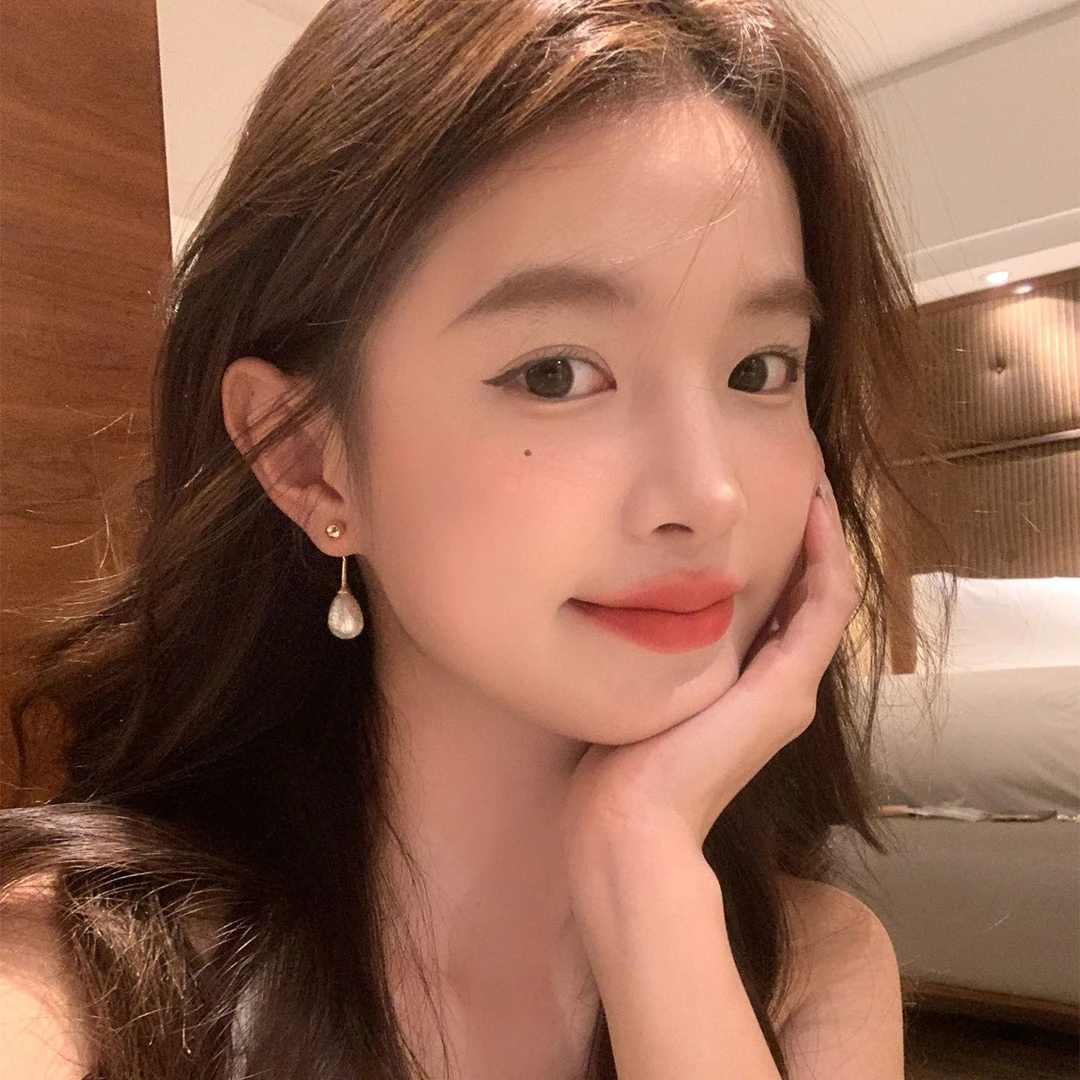 铜合金耳饰 法式复古棉花珠珠耳环女秋冬简约耳钉气质通勤耳饰潮