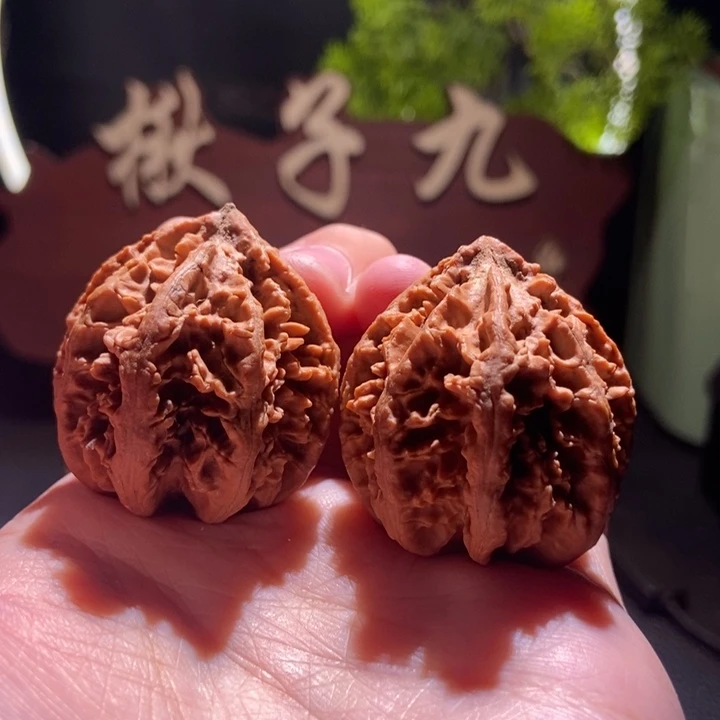文玩核桃把件聚核财婉楸15