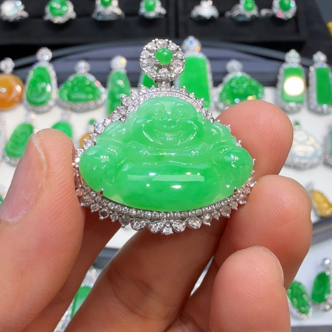 翡翠18K金镶嵌颈饰收到货48小时鉴赏期