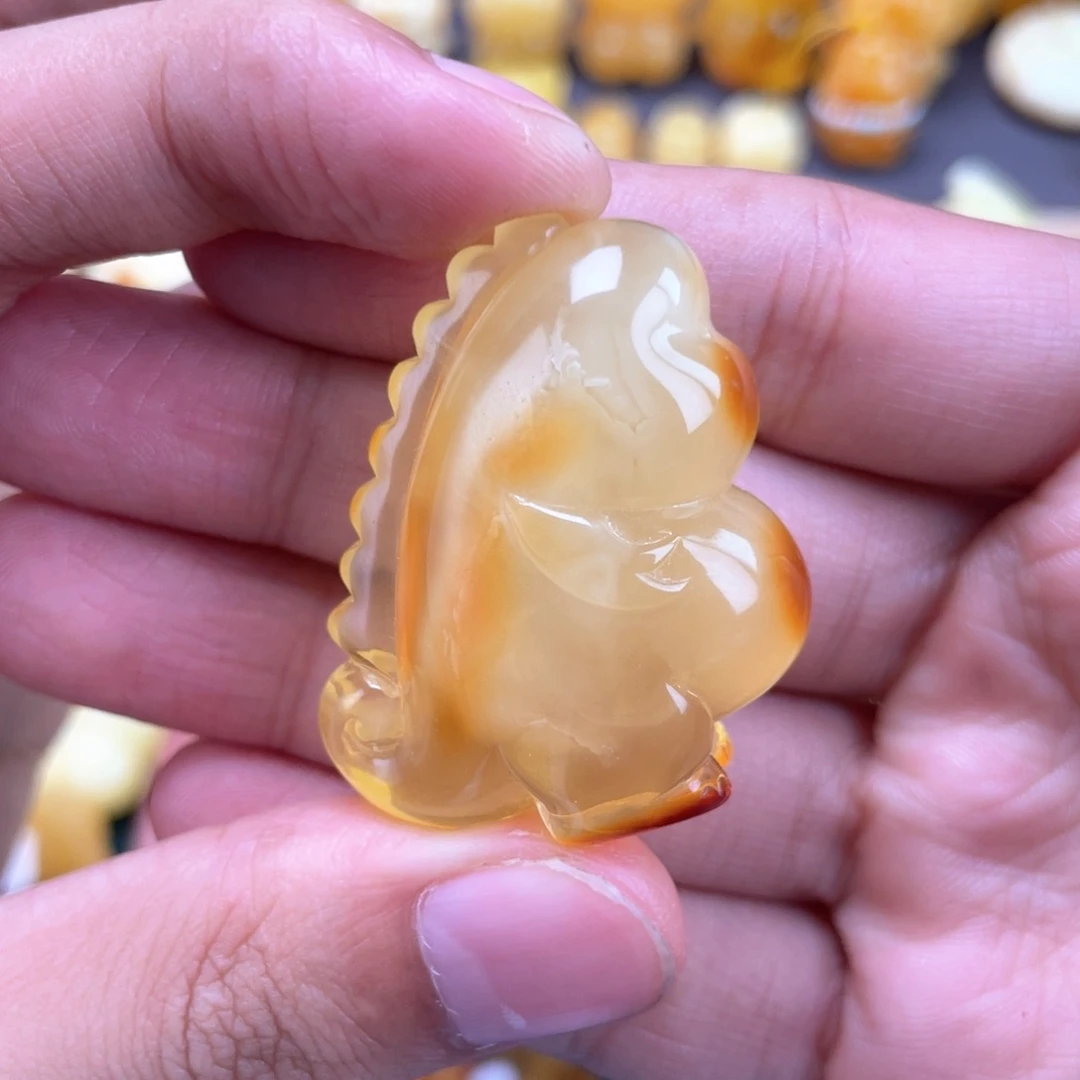 琥珀未镶嵌裸石蜜蜡