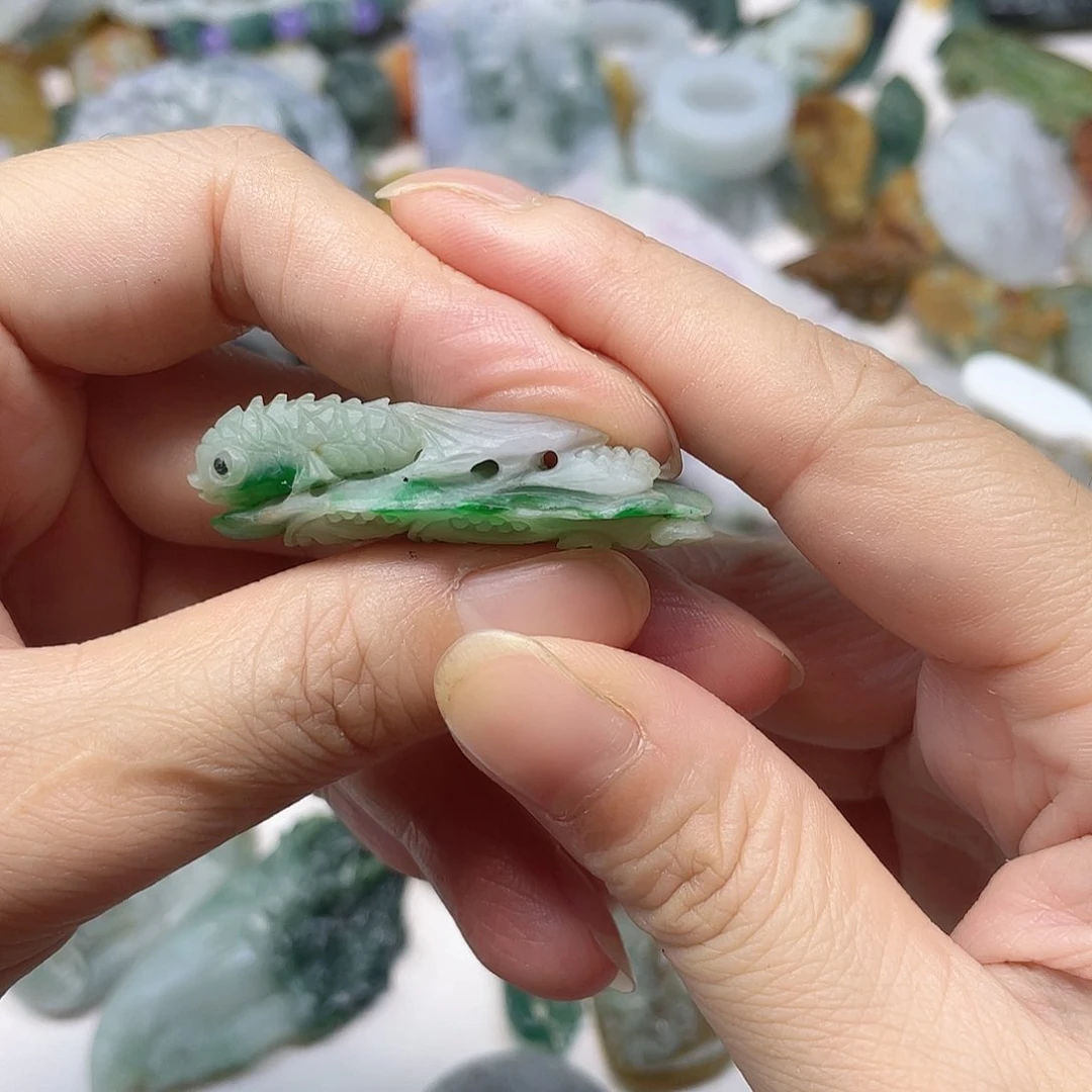 未镶嵌定制翡翠翡翠