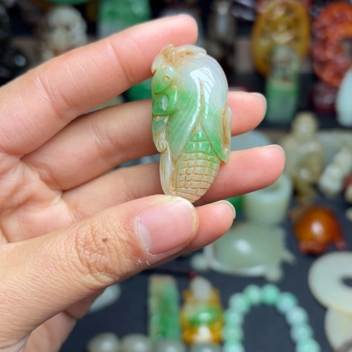 和田玉（糖玉）未镶嵌挂件