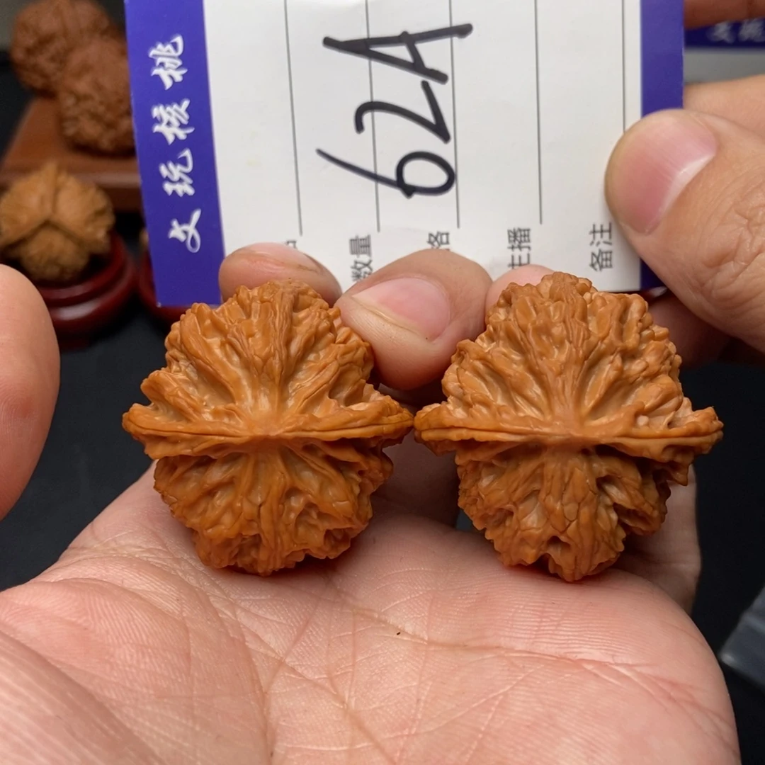 文玩核桃吊坠38苹果园