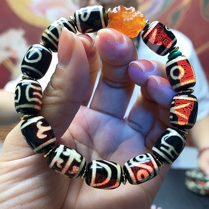 玛瑙/玉髓合金颈饰