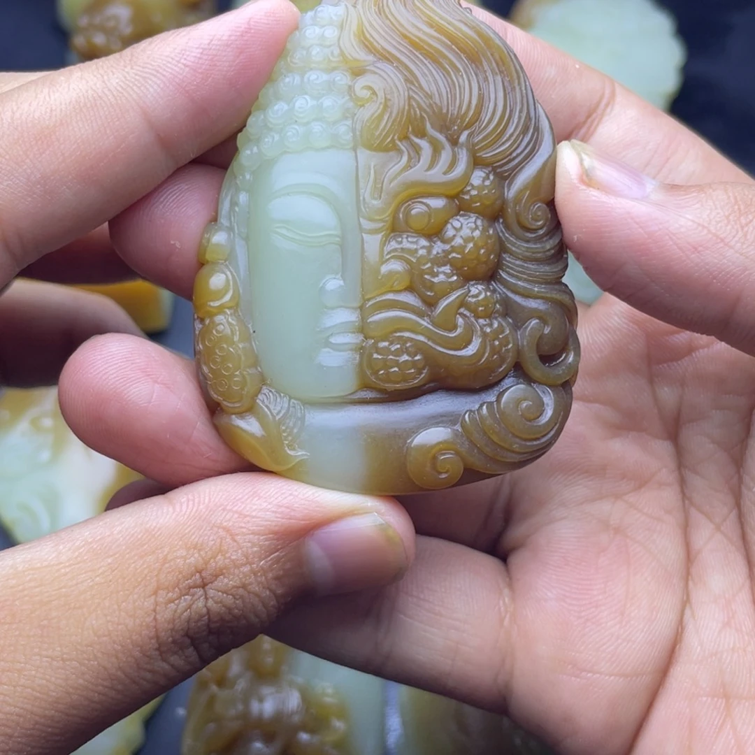 和田玉（糖玉）未镶嵌颈饰