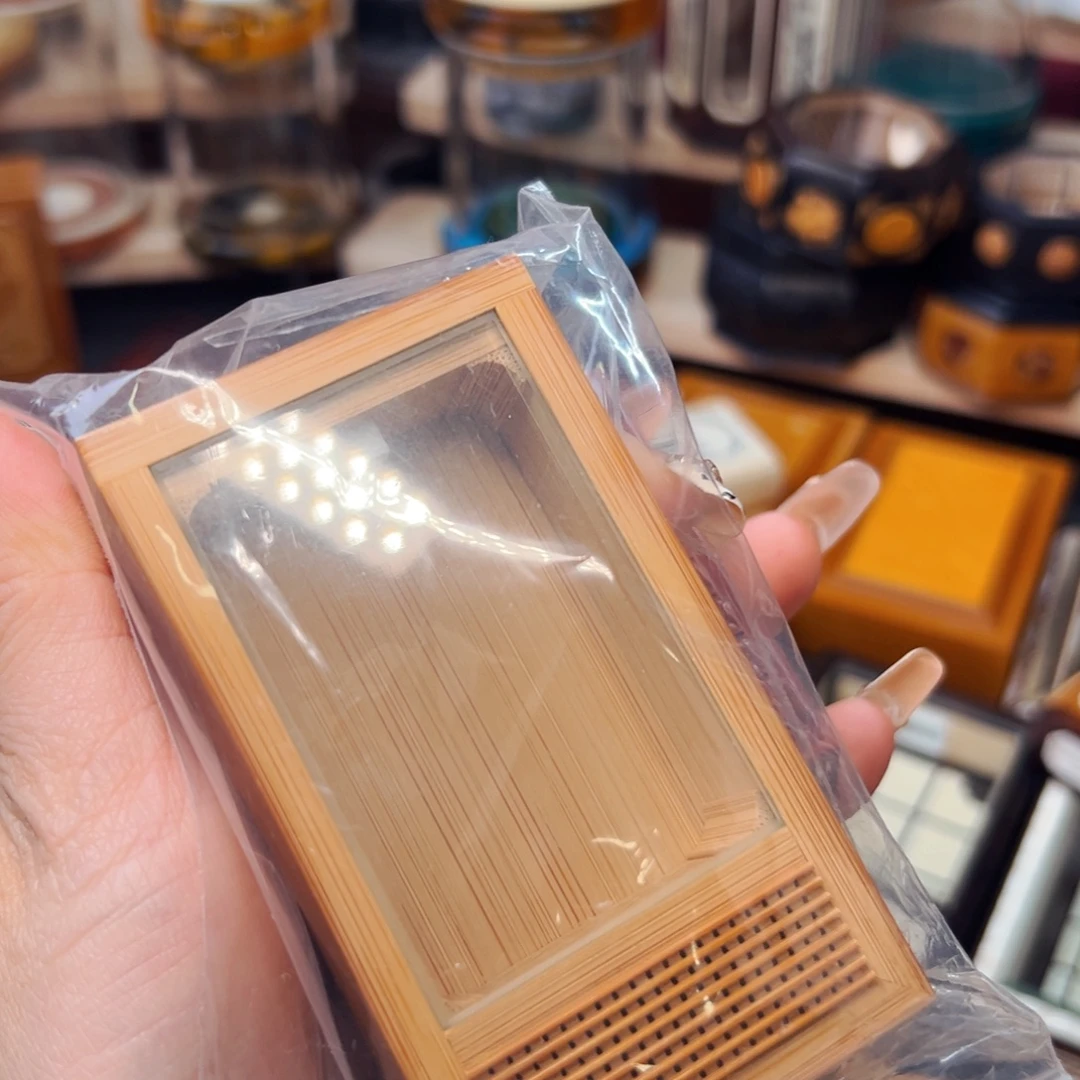 小***）哈哈哈哈哈哈哈哈哈8