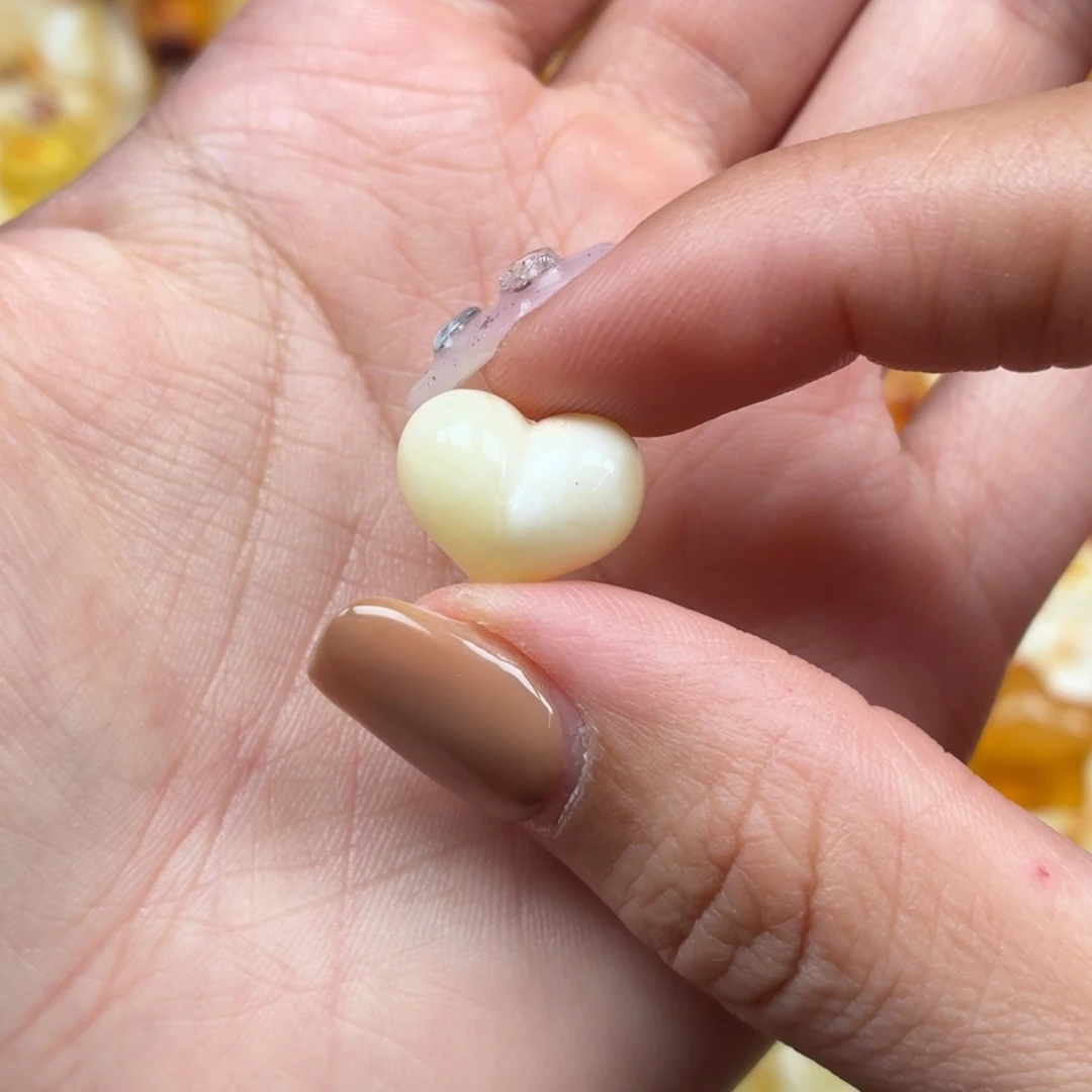 蜜蜡未镶嵌裸石蜜蜡