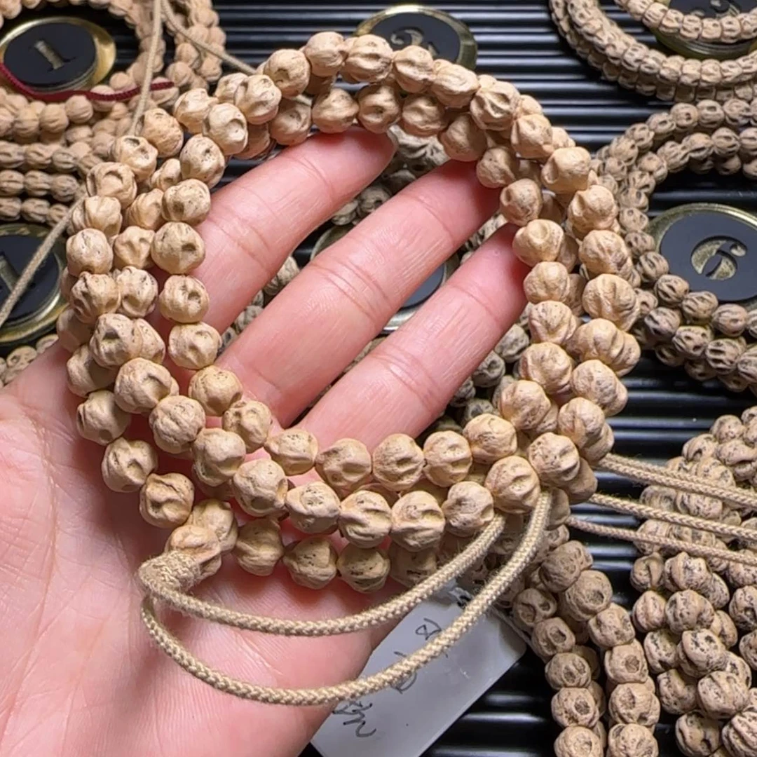 【闪购商品】柏香籽/百香籽吊坠大**彡