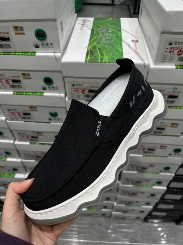 8231856休闲时尚布鞋春夏轻便百搭