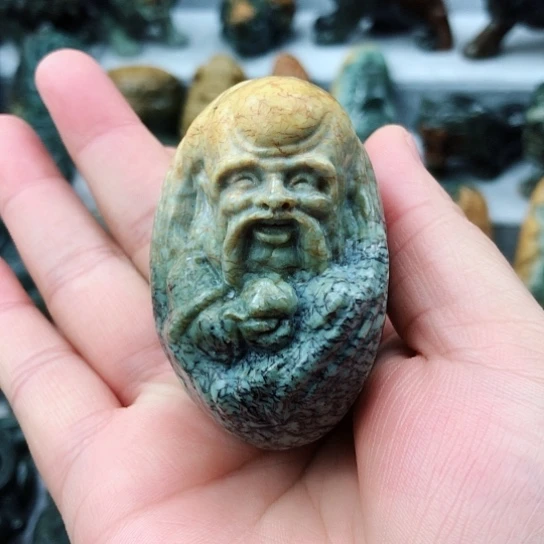 岫岩河磨玉（透闪石质玉）把件未镶嵌