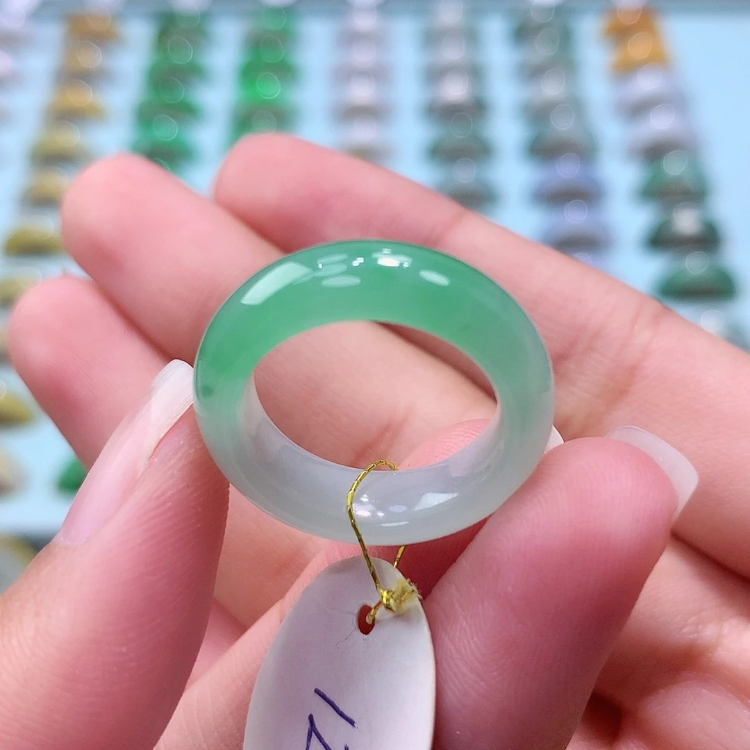 未镶嵌戒指翡翠12圈