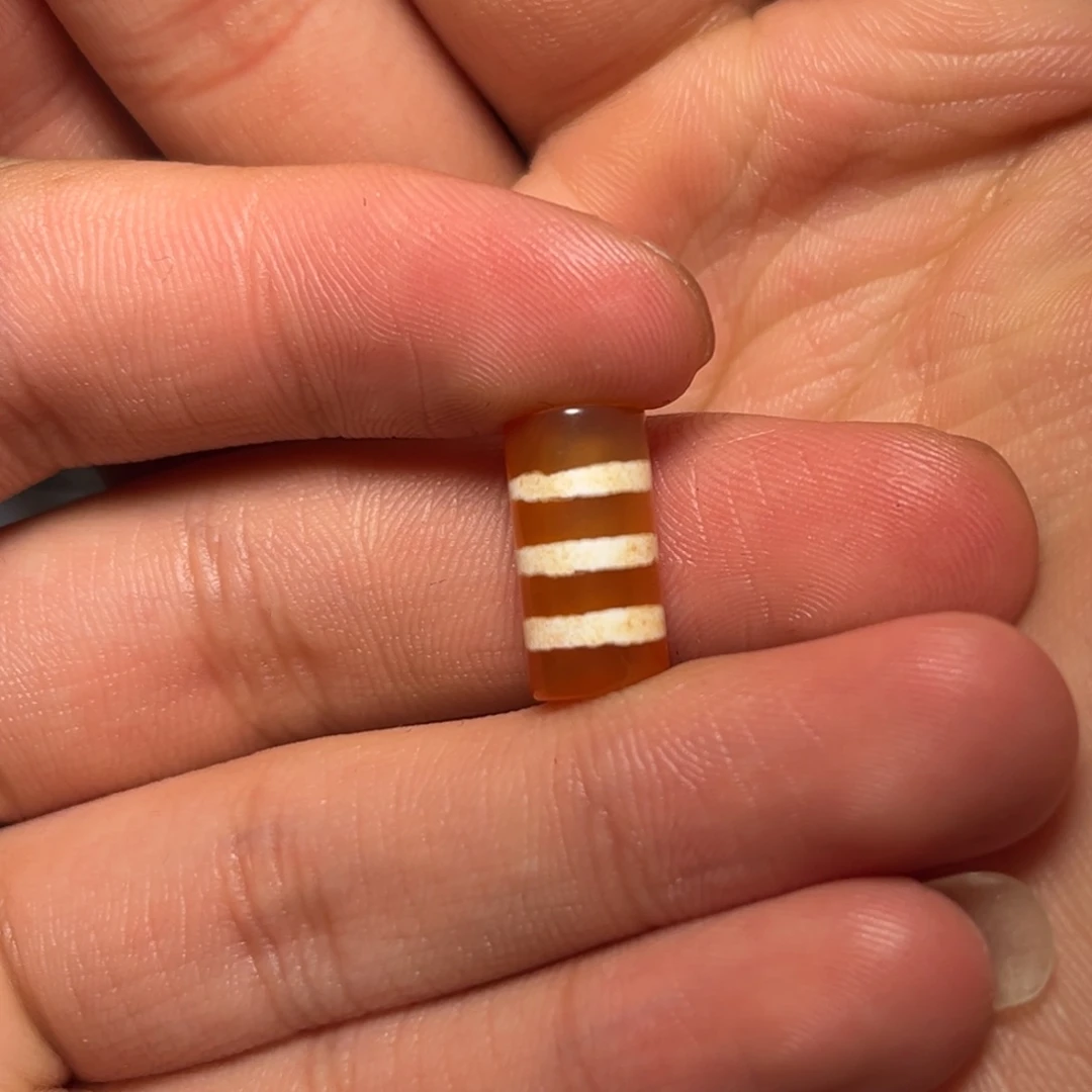 王***跑玛瑙/玉髓未镶嵌珠宝奇石