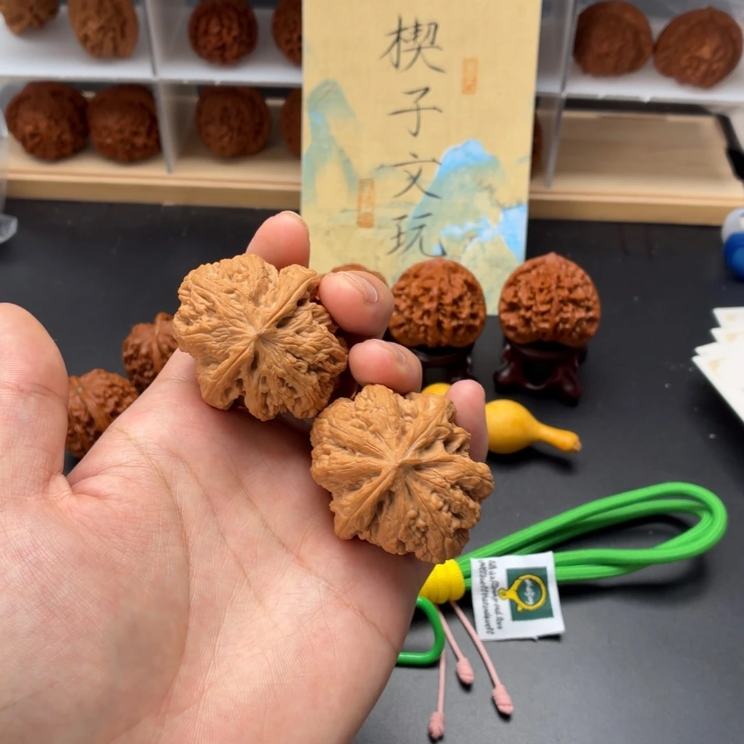 文玩核桃把件大粗筋42/46/38