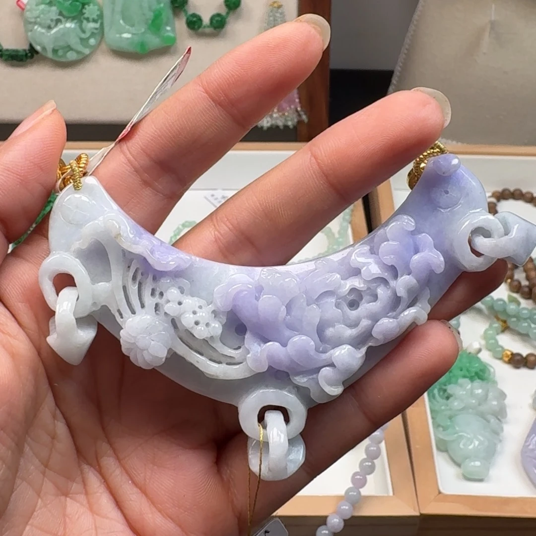 翡翠未镶嵌颈饰翡翠吊坠