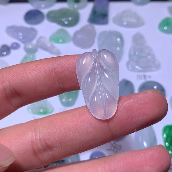 翡翠未镶嵌挂件叶子