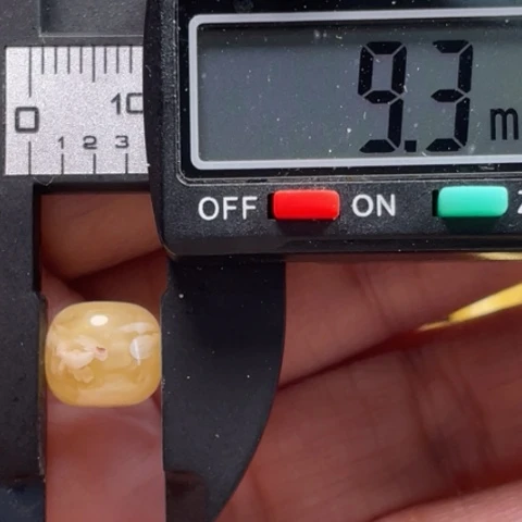 【闪购商品】裸石蜜蜡未镶嵌44杂