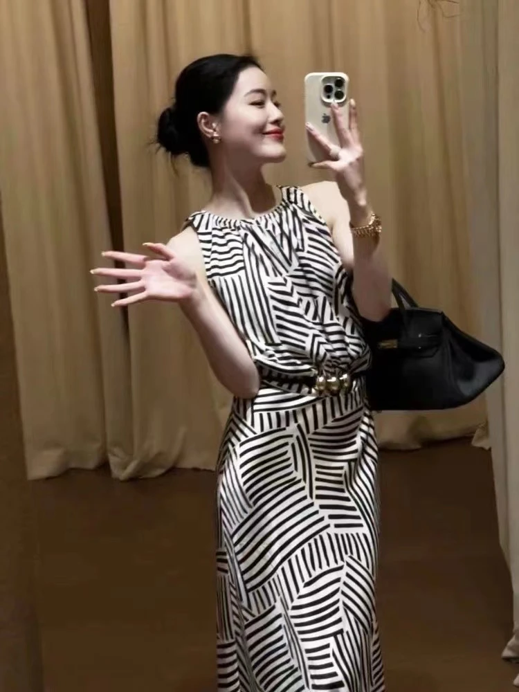 夏季法式高级感条纹圆领无袖收腰背心连衣裙女