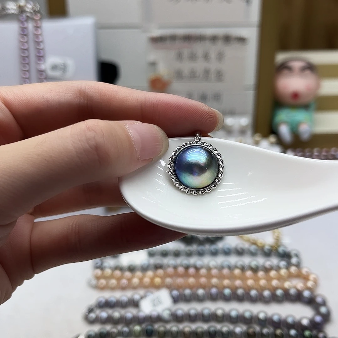 银S925镶嵌颈饰拼合珍珠（马贝珠）