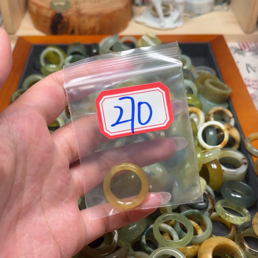 S****蛇纹石玉未镶嵌珠宝奇石