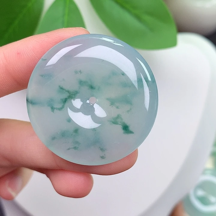 翡翠未镶嵌颈饰平安扣 34.8-5.8mm