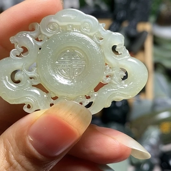 未镶嵌和田玉（糖玉）珠宝半成品
