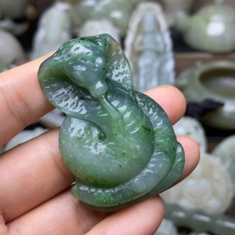 未镶嵌和田玉把件