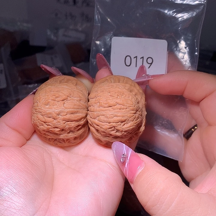 文玩核桃把件铁锤45