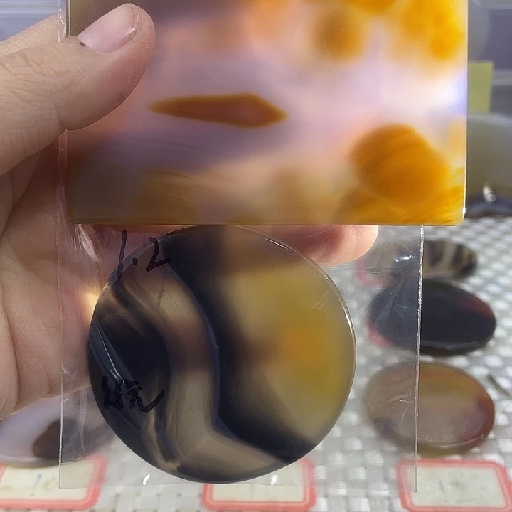 用***3玛瑙/玉髓合金颈饰