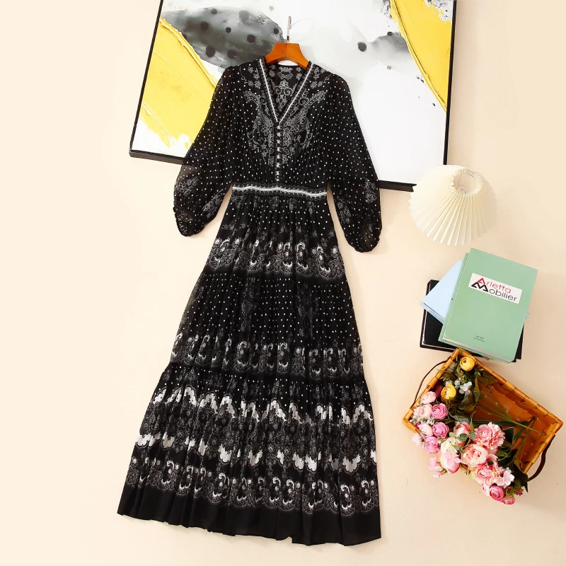 欧洲站2025夏季真丝新款高端优雅气质设计感桑蚕丝碎花松紧连衣裙