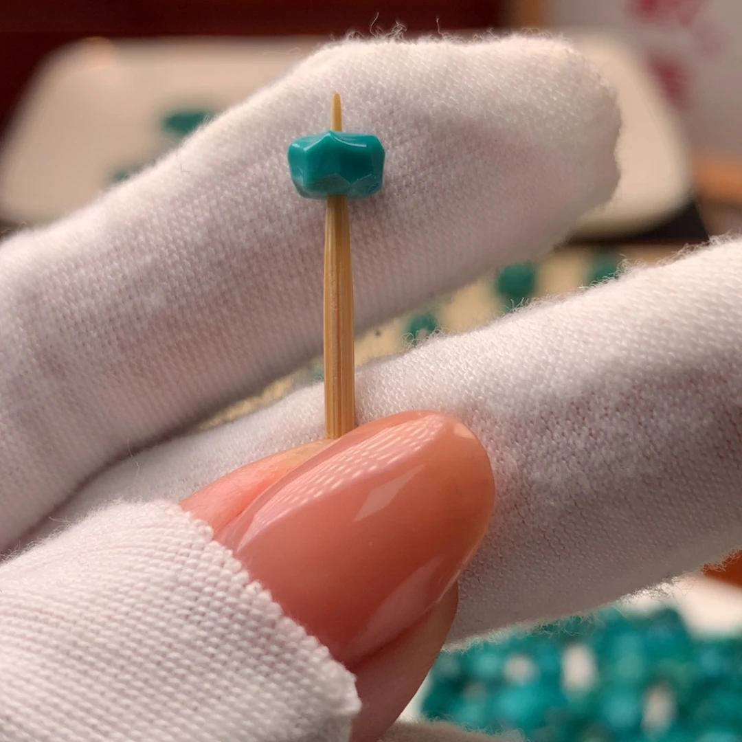 绿松石未镶嵌配饰