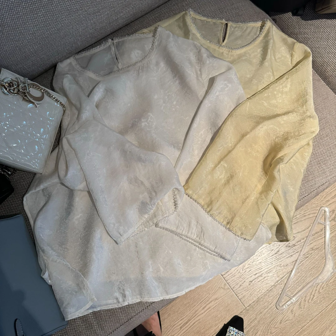 阿黎精选-------高定夏季简约钉珠精致上衣
