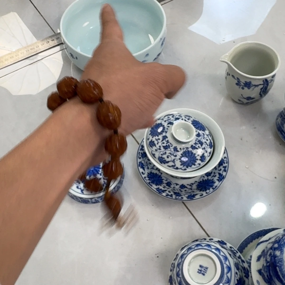 W***陶摆件青花缠枝莲三才盖碗➕盖置