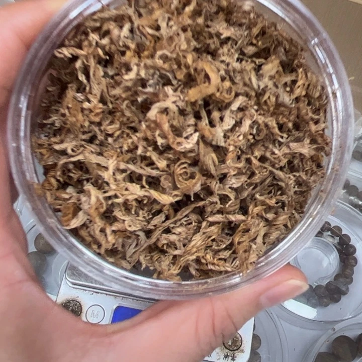 沉香碎屑沉香块料