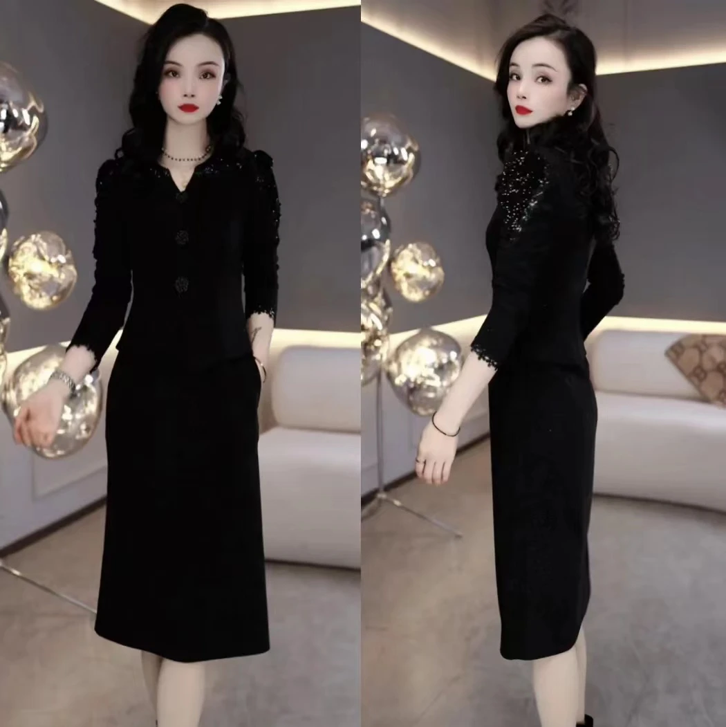 2024冬季新款V领时尚洋气修身显瘦拼接假两件连衣裙中长款