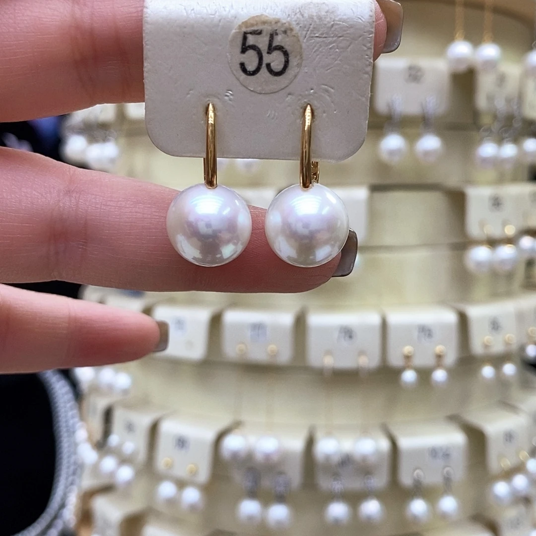 淡水珍珠18K金镶嵌耳饰