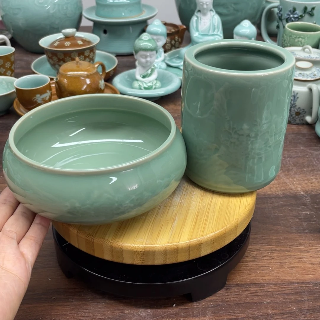 特价福利笔筒+水洗