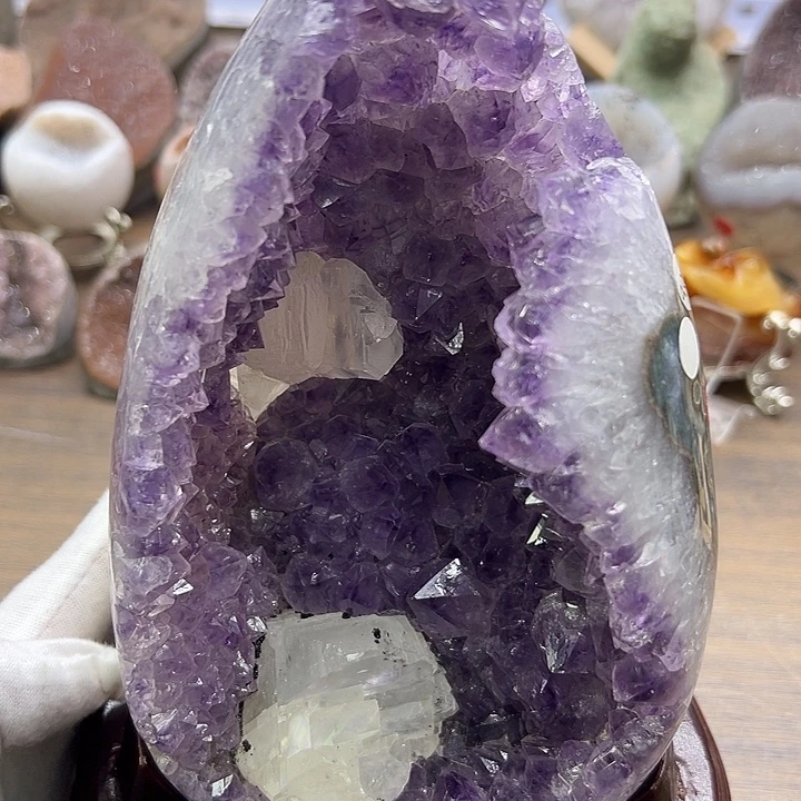 水晶珠宝半成品未镶嵌半抛龙蛋有方解28