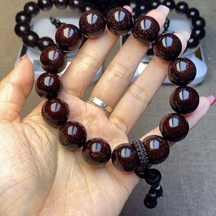 檀香紫檀（小叶紫檀）1.5满星