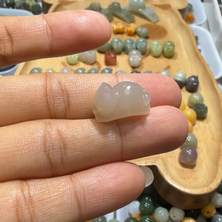 s***i未镶嵌和田玉珠宝半成品