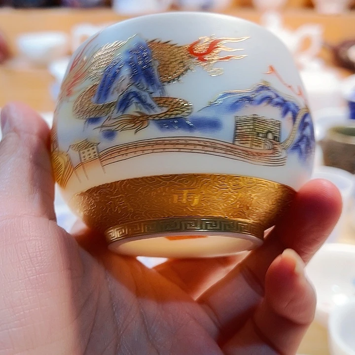 杯招投标制挑战或者债台高筑