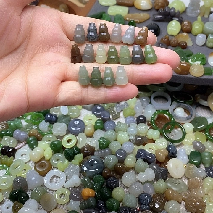 未镶嵌和田玉挂件葫芦19.9一个多样性发其一