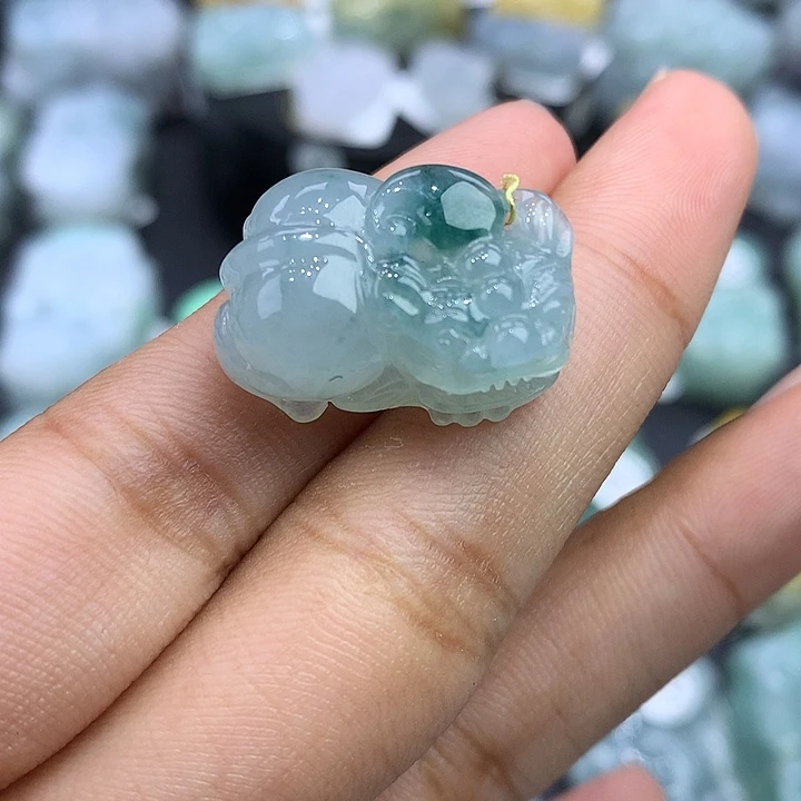 翡翠未镶嵌颈饰天然缅甸翡翠