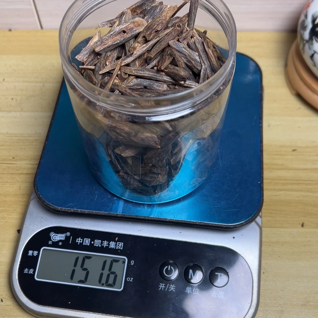 树脂制品中**业海南天然陆河沉水树心瓜子料151克